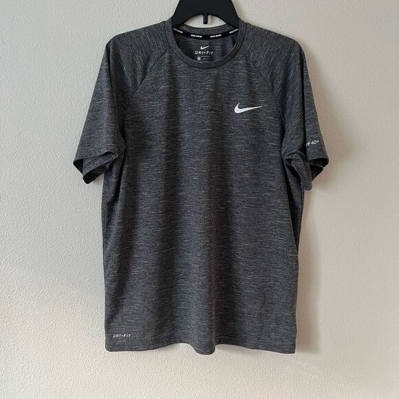 NIKE SWIM Dri-FIT Men's UPF 40+ Gray  T-Shirt Size Large - Picture 1 of 6